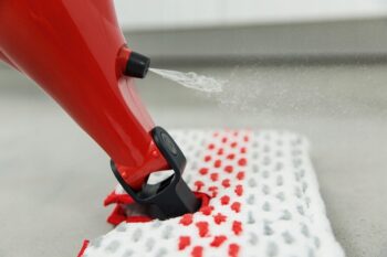 Mop ze Spryskiwaczem Płaski Vileda 1-2 Spray + Płyn